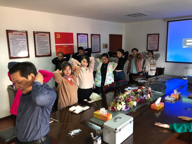 1542179691717339.jpg 明星-3.jpg